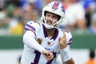 Josh Allen bounces back from bloody nose, leads Bills to easy 30-10 victory over Jets – Winnipeg Free Press