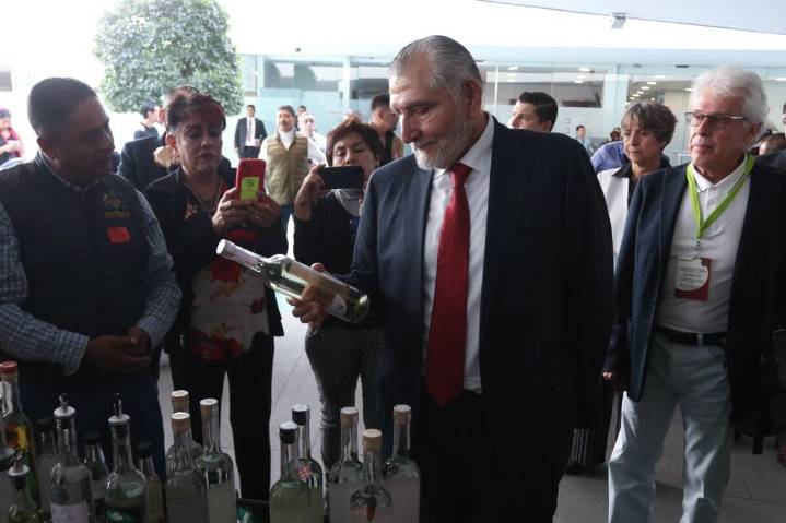 Adán Augusto niega vínculo con La Barredora