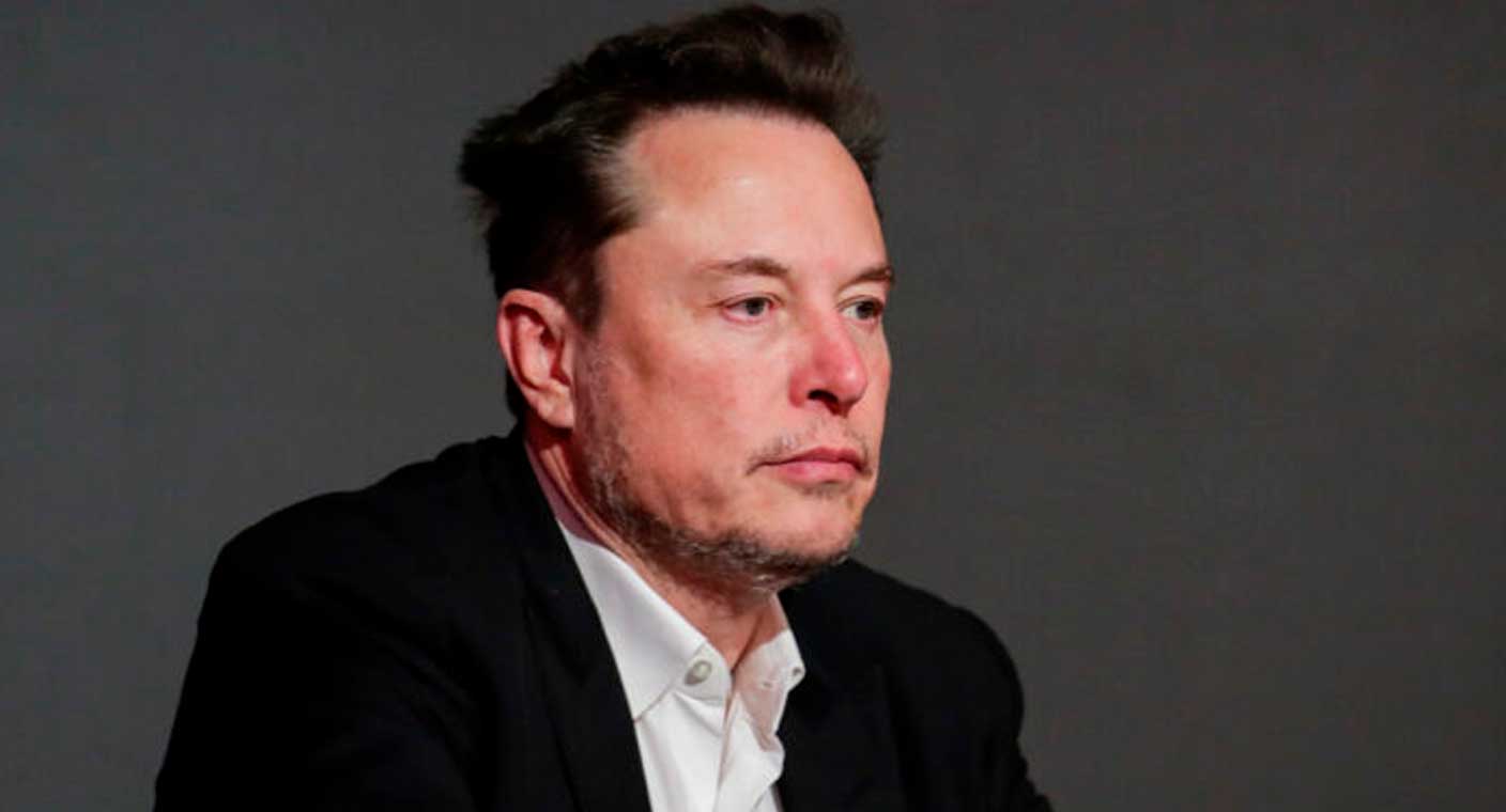 Padre de Elon Musk enfrenta denuncias de abuso sexual contra familiares