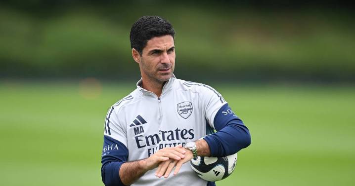 Arsenal pressure building as club legend gives Mikel Arteta verdict