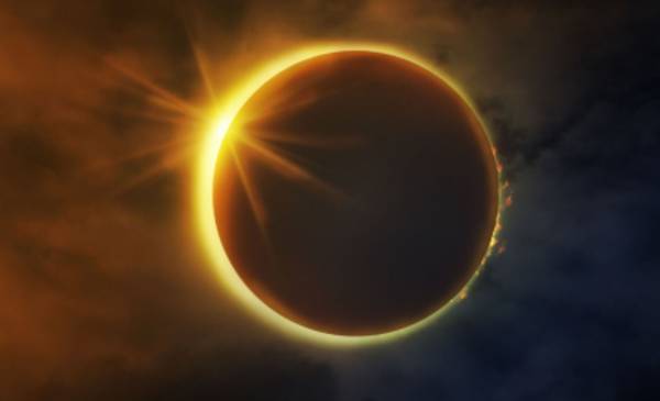 Cuándo será el eclipse solar más largo del siglo y cómo verlo