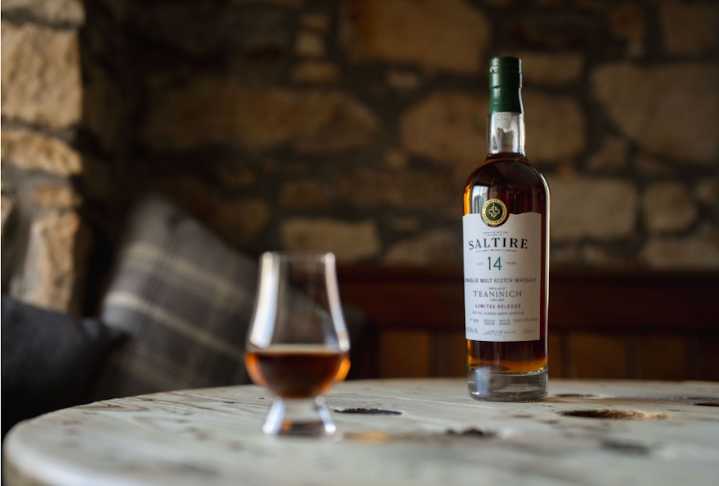 Foodie Fridays: Saltire whiskey debuts in Dallas; a new bagel celebrates Taylor Swift