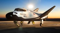 Strong pushes for more federal support of U.S. spaceports