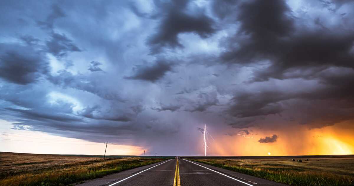 Colorado Parks and Wildlife offers lightning safety tips while hiking this fall