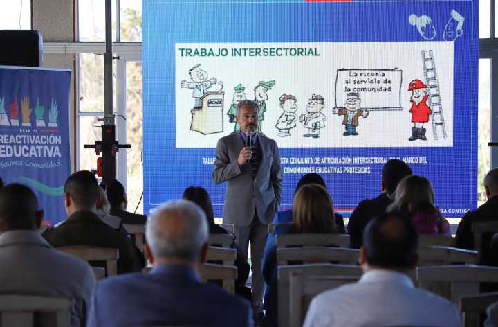 Carabineros, PDI y autoridades se unen en mesa intersectorial para prevenir violencia escolar en Coquimbo