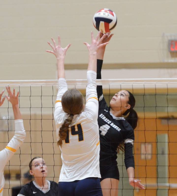 High Schools: Eliza Jauregui powers Strath Haven past Lower Merion