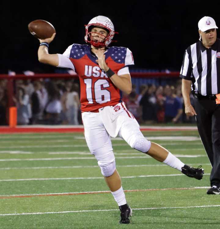 Wadsworth football vs. Twinsburg: Grizzlies take battle of Suburban League unbeatens