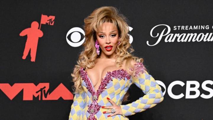The most talked-about red carpet looks at MTV’s Video Music Awards 2025