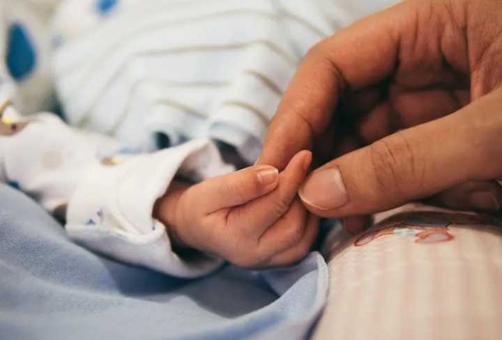 Durante 2025 se registran 63 bebés muertos por tos ferina