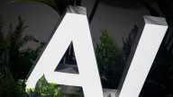 Padres piden al Congreso que tome medidas contra la IA tras episodios de muertes y autolesiones en adolescentes