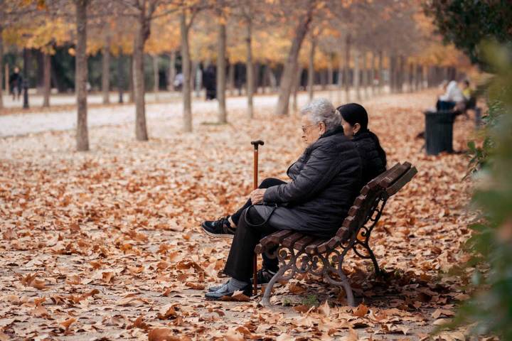 La pensión media en Cantabria es de 1.383,54 euros en septiembre, la sexta más elevada del país