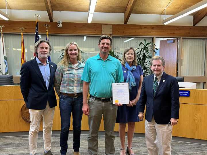 Paradise Valley proclaims September as Ovarian Cancer Awareness Month