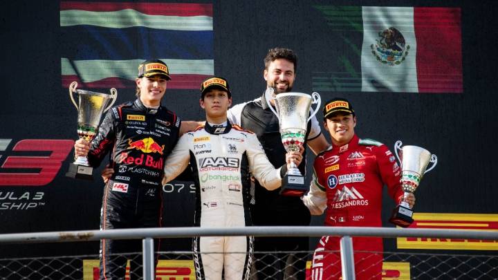 El piloto regio, Noel León termina temporada de Fórmula 3 con podio en Monza