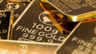 Crypto Market Today: WLD, MYX Surge as Gold Hits Inflation