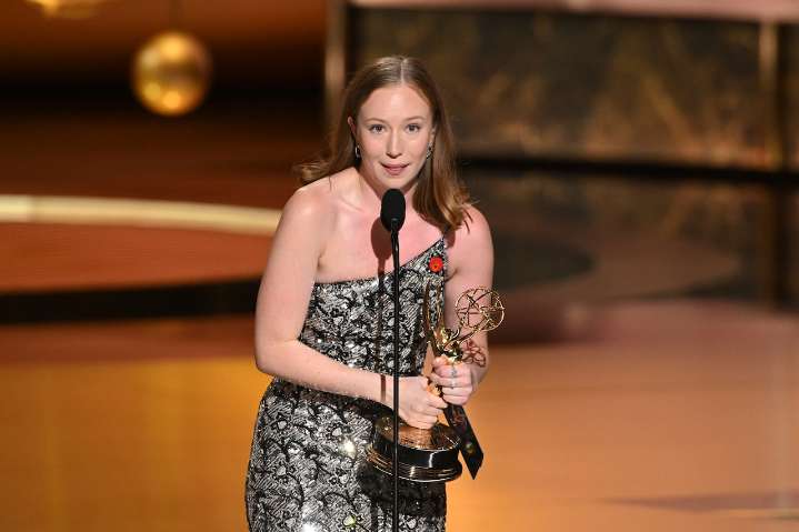 Emmy winner from Jewish family explains ‘free Palastine’ comments during speech