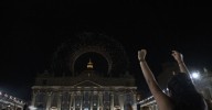 Un macroconcierto en la plaza de San Pedro llena el Vaticano
