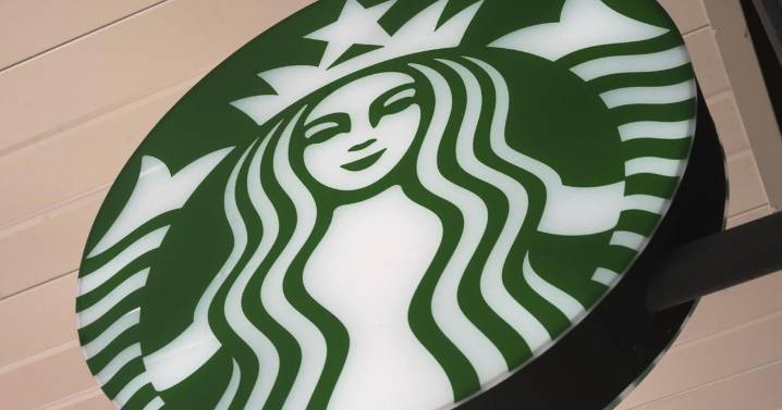 Starbucks to close hundreds of stores, lay off 900 workers as part of turnaround plan