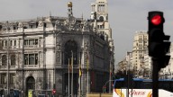 El Banco de España avisa: "Se publica una norma cada 45 minutos, un freno para las empresas y el crecimiento"