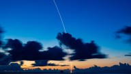 SpaceX launches 28 Starlink internet satellites from Florida's Space Coast (video)