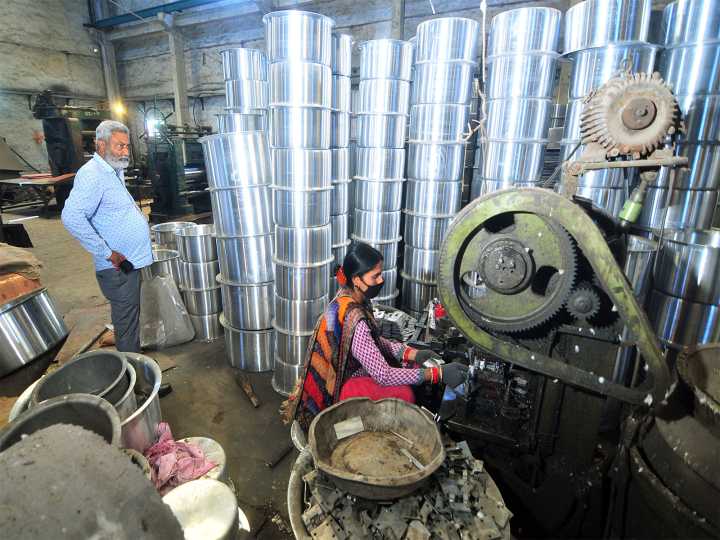 SIDBI launches model of cluster development through DIA scheme