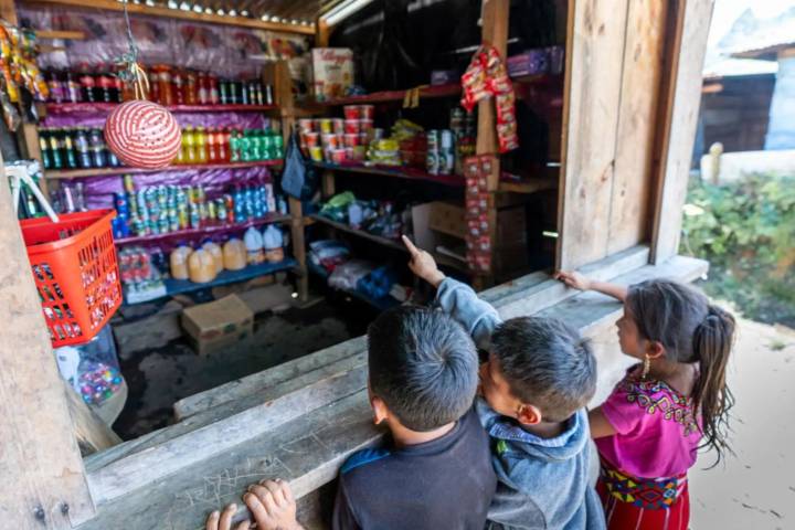 Unicef: índice mundial de obesidad supera por primera vez al de bajo peso entre escolares