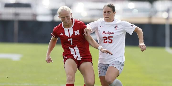 Huskers post third straight draw on Sunday