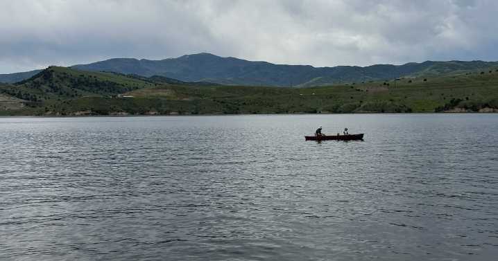 Search underway for missing kayaker at Utah reservoir