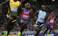 Logra Lyles su cuarto oro mundial en 200 metros