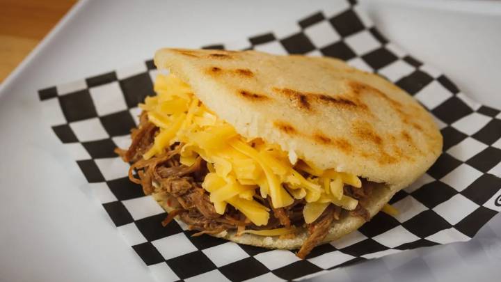 La arepa vs salteña: Venezuela y Bolivia se miden en semifinales del Mundial de Desayunos #6Sep