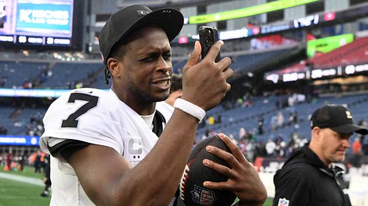 What Tom Brady texted Las Vegas Raiders’ Geno Smith after beating Patriots