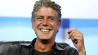 Anthony Bourdain Couldn't Visit Chicago Without Eating Italian Beef Here