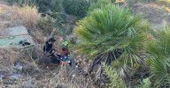 'Milagro' en Alhaurín de la Torre: un anciano de 90 años que había caído en un talud, rescatado al borde del abismo