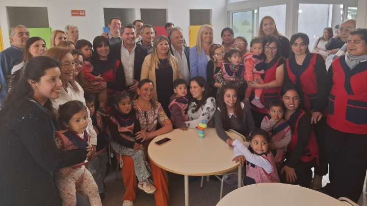 Orrego inauguró un CDI en Tamberías y encabezó un operativo provincial