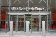 Alerta NYT de mordaza e intimidación de Trump