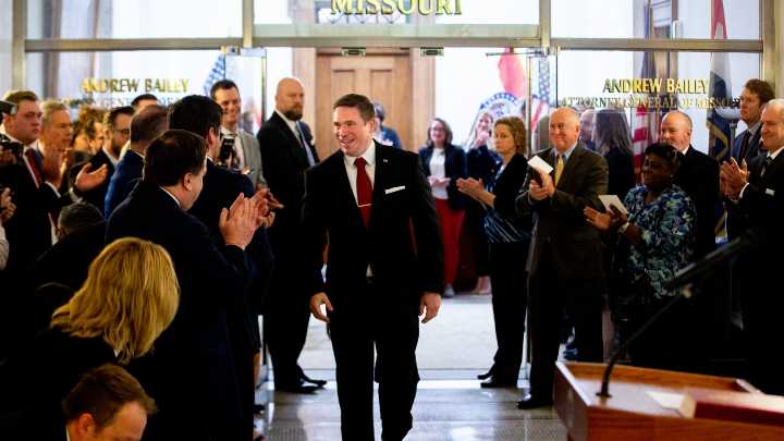 Missouri's AG goes to the FBI with a pro