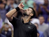 Novak Djokovic sigue de pie en el US Open y jugará la semifinales contra Carlos Alcaraz: el último antecedente al que se aferra para buscar su 25° Grand Slam