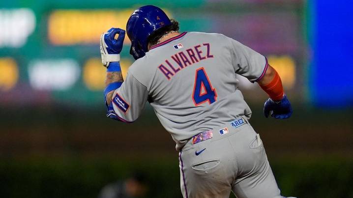 Mets rally against Cubs to reclaim control of playoff destiny