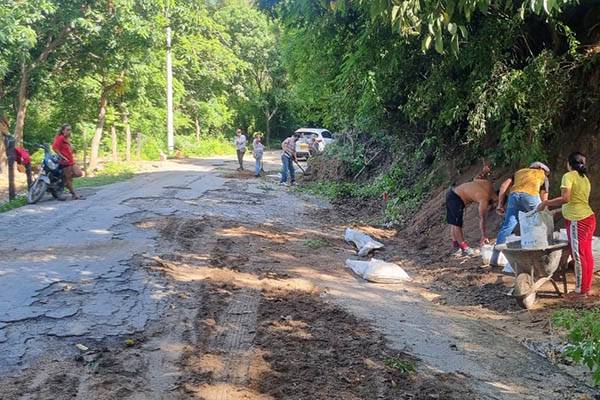Comunidades rurales de Santa Marta piden claridad sobre obras en la vía al Curval
