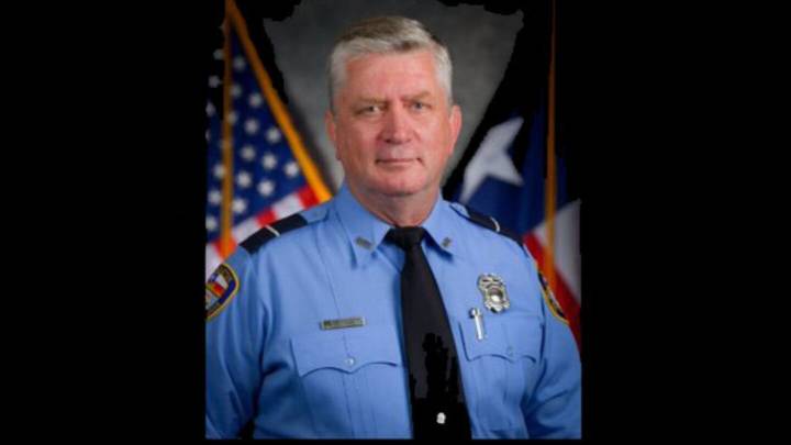 Houston Firefighter/Paramedic Stephen Scott dies after medical emergency
