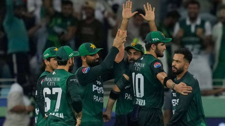 Asia Cup 2025: Pakistan beat Bangladesh, set up title clash with India