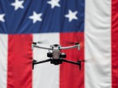¿Podrán los drones evitar asesinatos políticos en EEUU? Un congresista impulsa un plan tras el crimen de Charlie Kirk