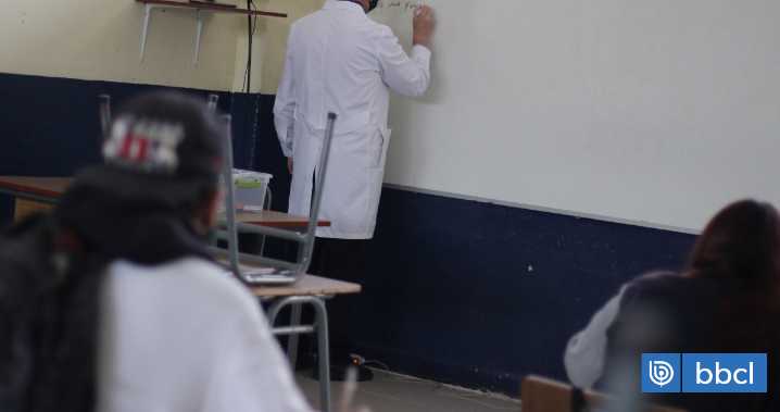 Por millonaria deuda previsional: docentes de San Pablo se restan de actividades de municipio osornino