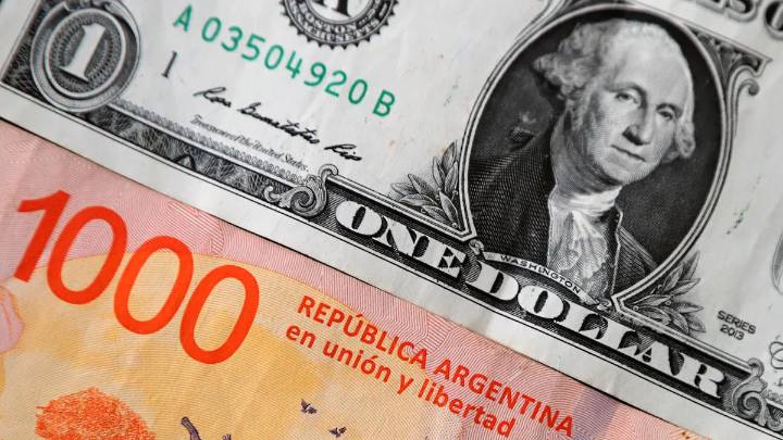 Turismo y consumos con tarjeta en el exterior crecieron 84% en 2025: se fueron más de USD 9.200 millones