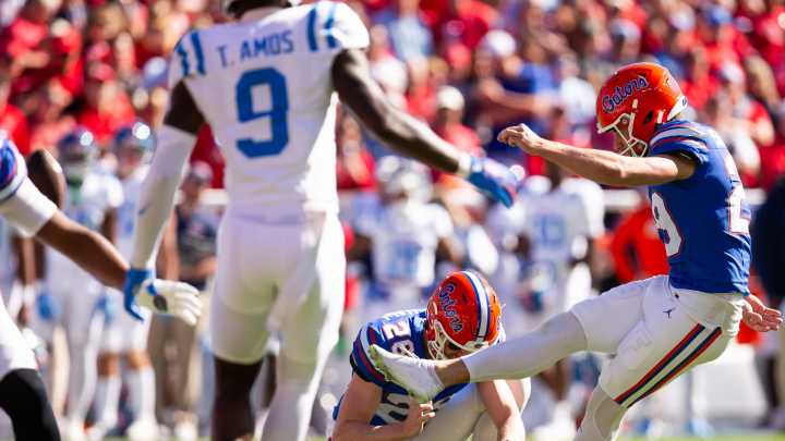 Players to watch, projected depth chart for Florida football vs USF