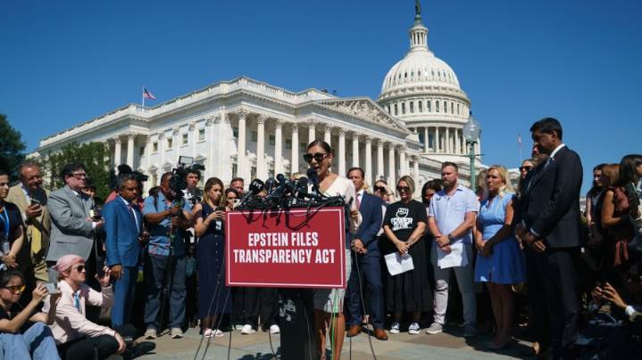 GOP leaders urging Republicans not to sign Epstein discharge petition
