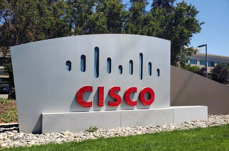 Cisco rolls out software aimed at connecting a quantum computing cloud 
