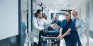 Presupuestos máximos en salud: faltan recursos 2025 y crece el peso de cuidadores en servicios complementarios 