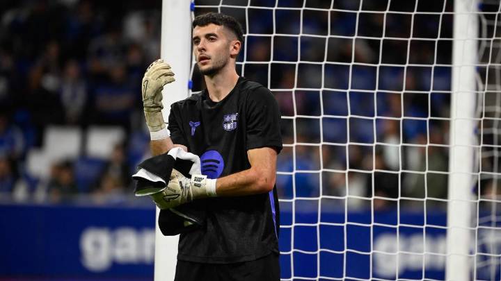 Flick: “Joan es un portero fantástico, un error es normal”