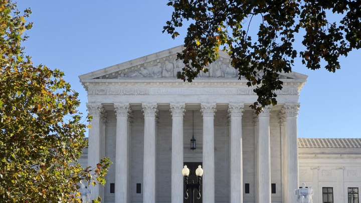 La Corte Suprema aceptó definir con carácter de urgencia si la mayoría de los aranceles de Trump son legales