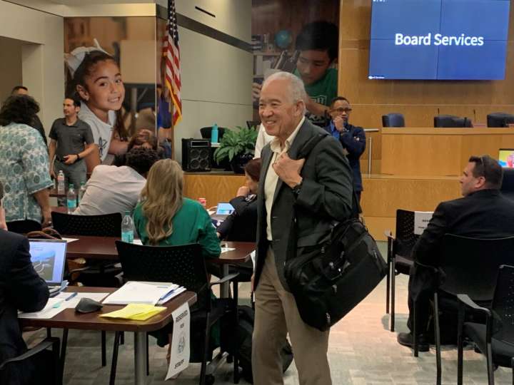 Houston ISD Superintendent Mike Miles receiving $173K bonus based on performance evaluation